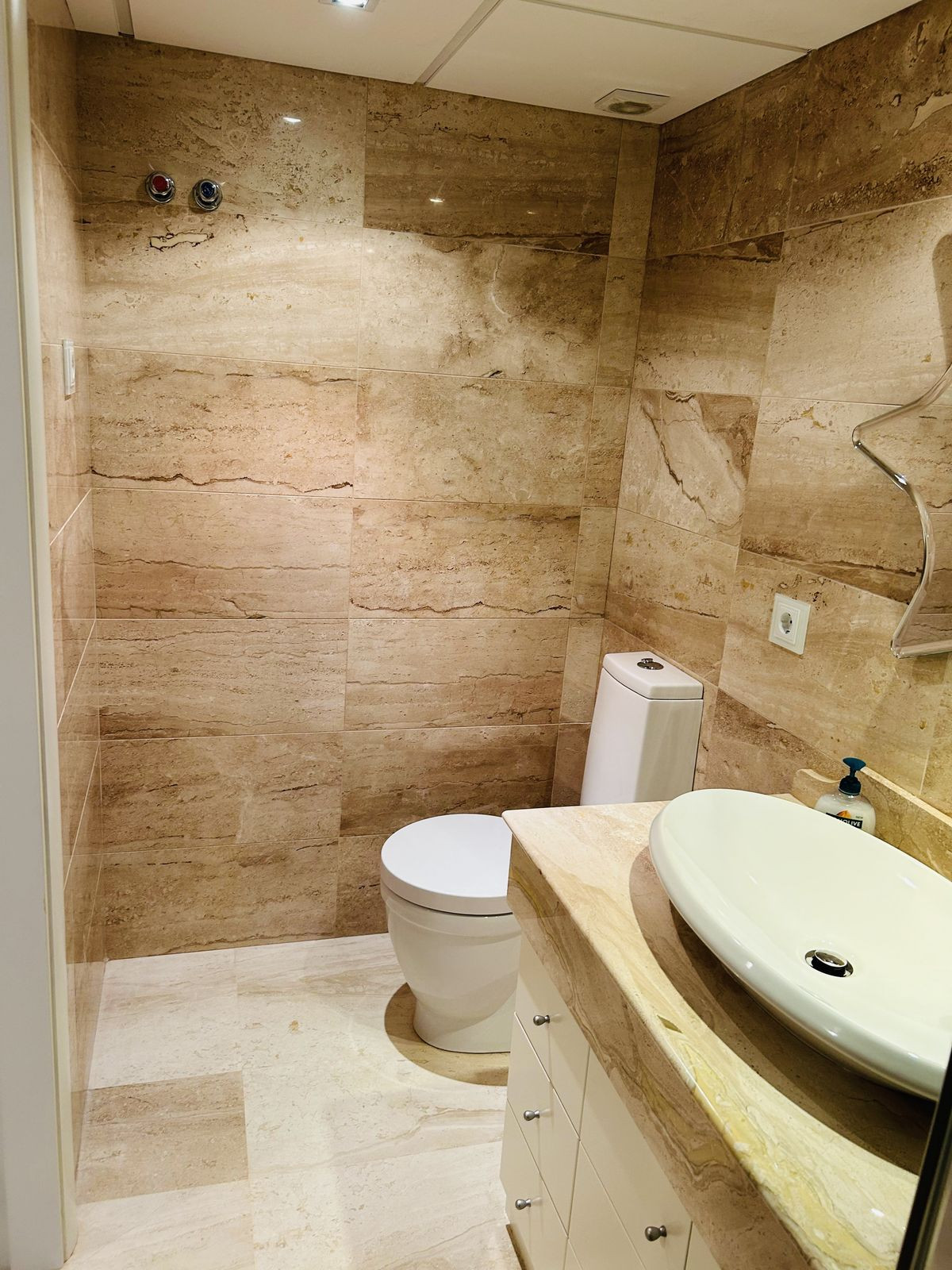 Appartement te koop in Elviria | 2 slaapkamers H5406424