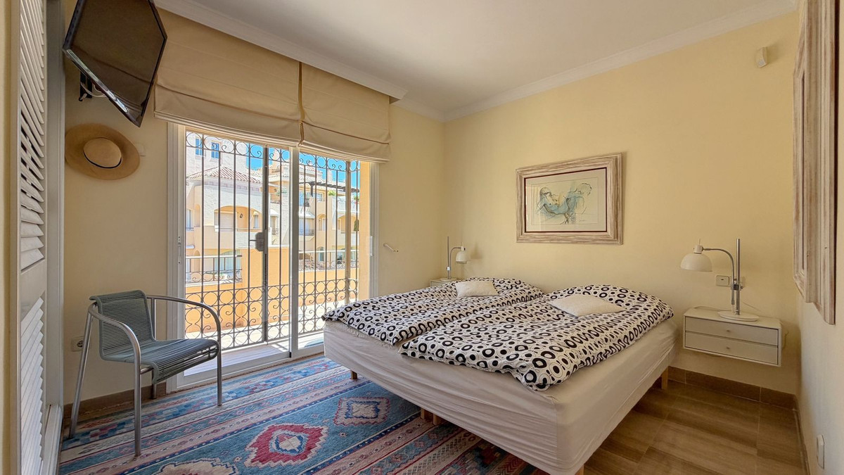 Penthouse Duplex te koop in Elviria | 4 slaapkamers H5407240