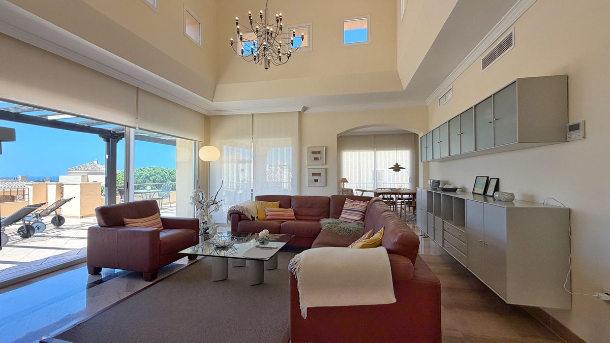 Penthouse Duplex te koop in Elviria | 4 slaapkamers H5407240