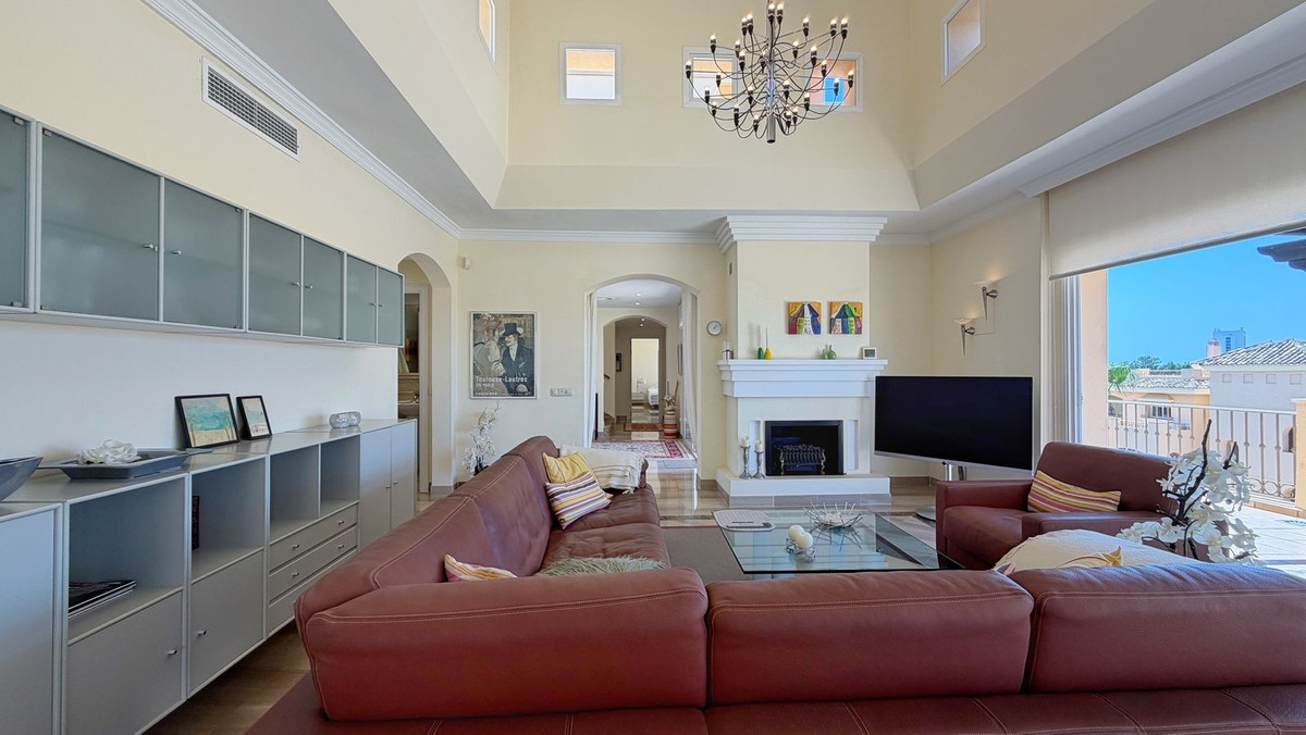Penthouse Duplex te koop in Elviria | 4 slaapkamers H5407240