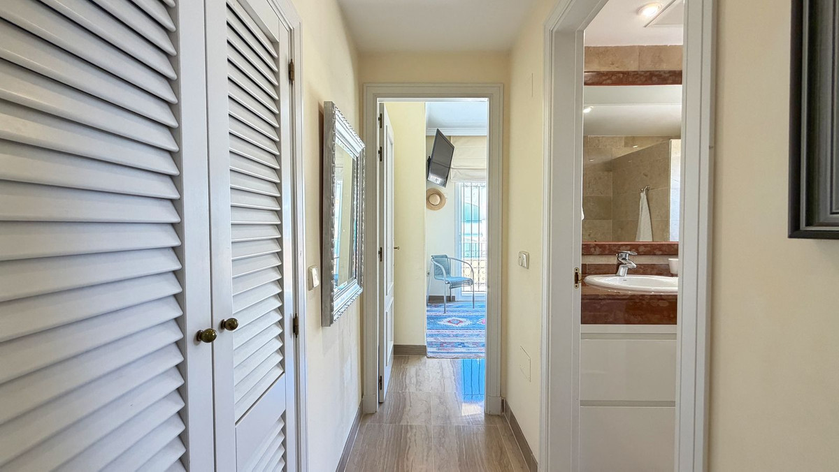 Penthouse Duplex te koop in Elviria | 4 slaapkamers H5407240