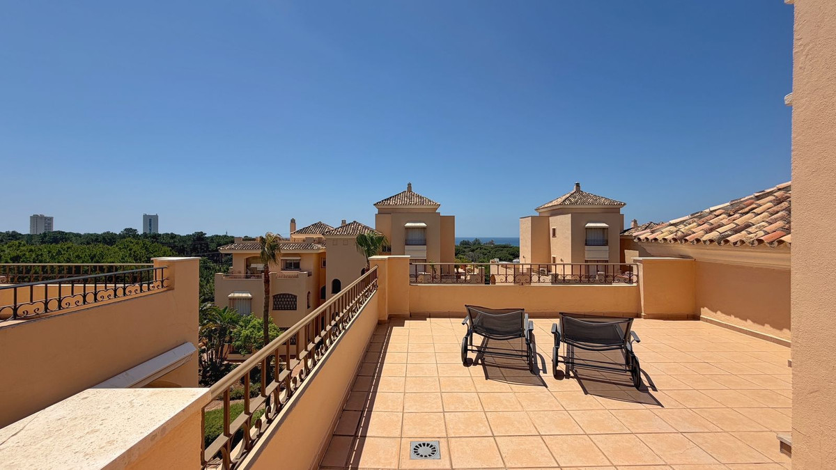 Penthouse Duplex te koop in Elviria | 4 slaapkamers H5407240