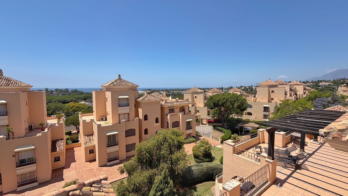 Penthouse Duplex te koop in Elviria | 4 slaapkamers H5407240