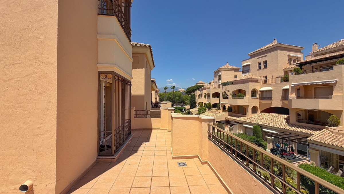 Penthouse Duplex te koop in Elviria | 4 slaapkamers H5407240
