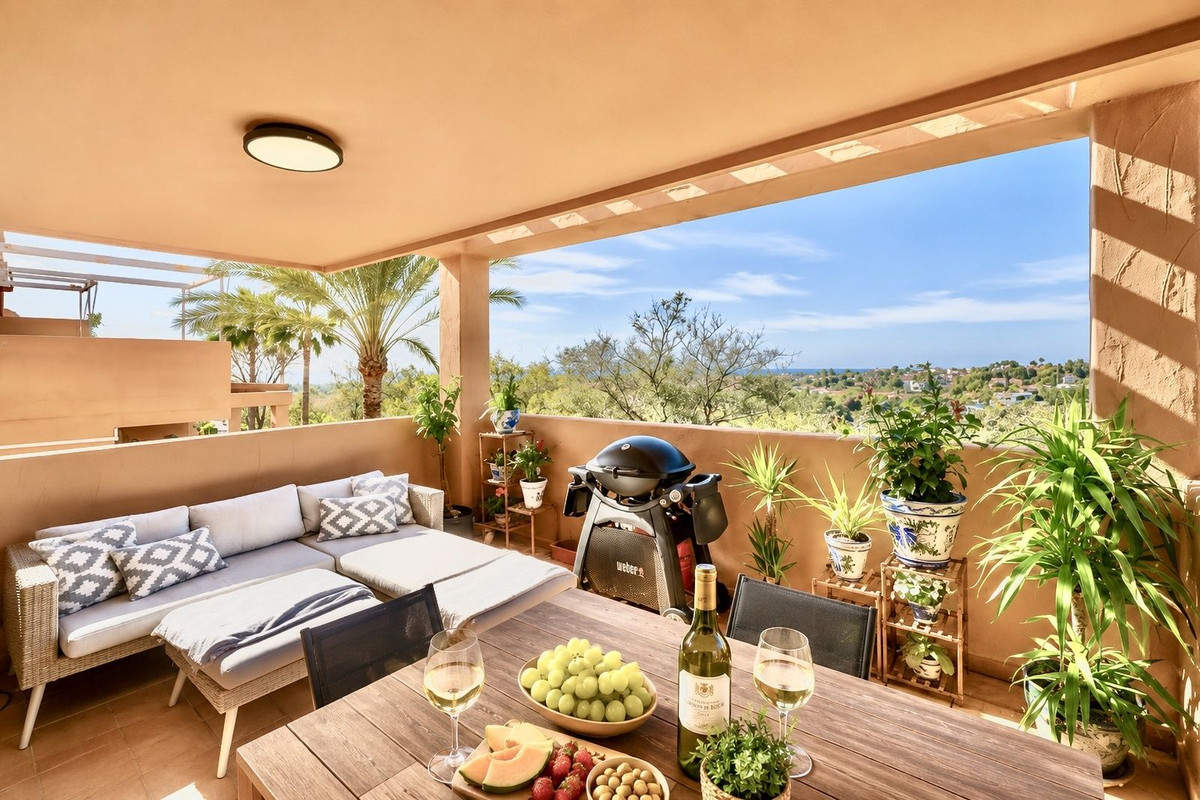 Appartement te koop in Elviria | 2 slaapkamers H5412304