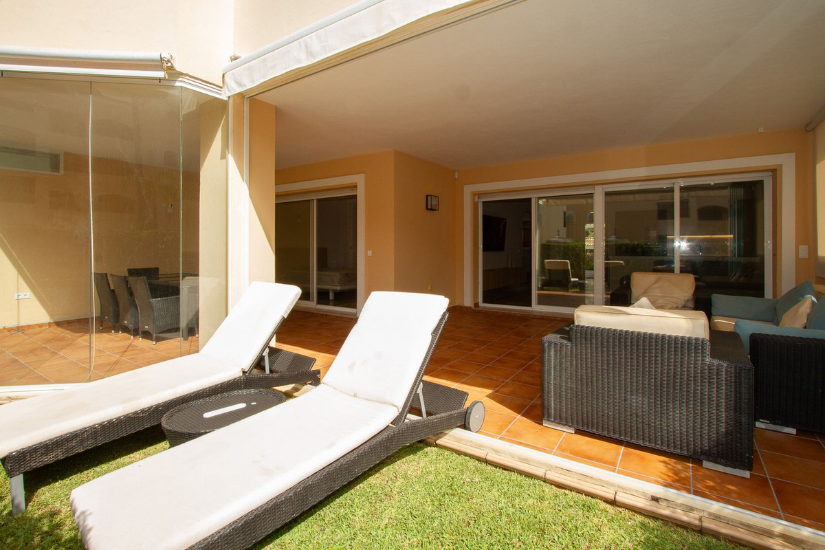 Finca - Cortijo te koop in Elviria | 3 slaapkamers H5422522