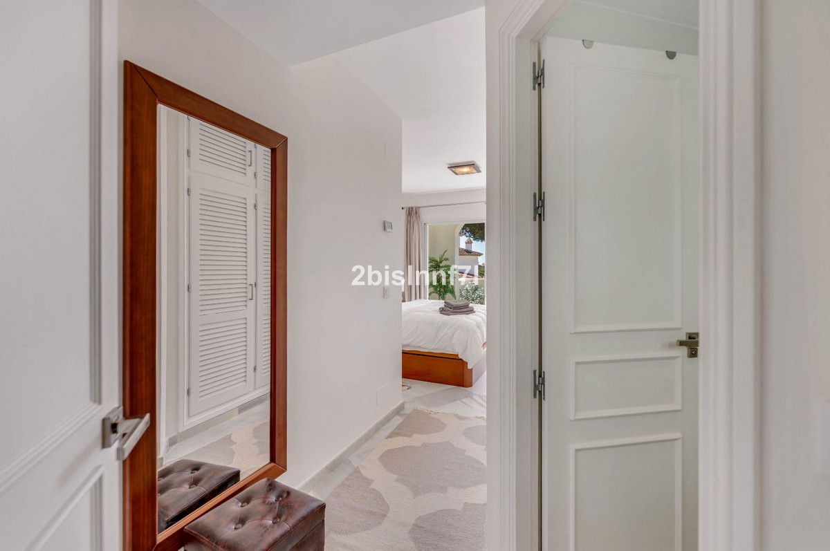 Appartement te koop in Elviria | 3 slaapkamers H5430472