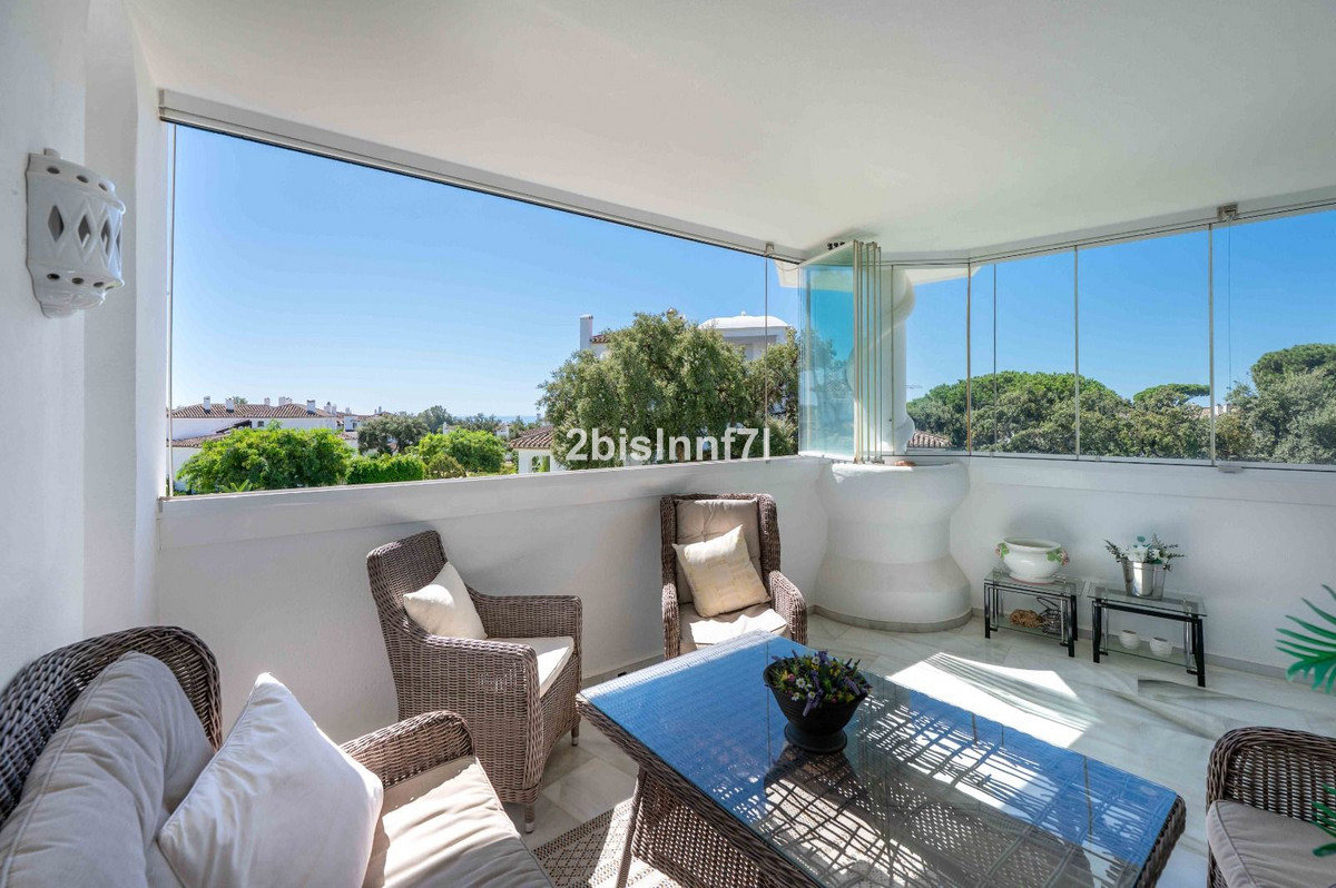 Appartement te koop in Elviria | 3 slaapkamers H5430472
