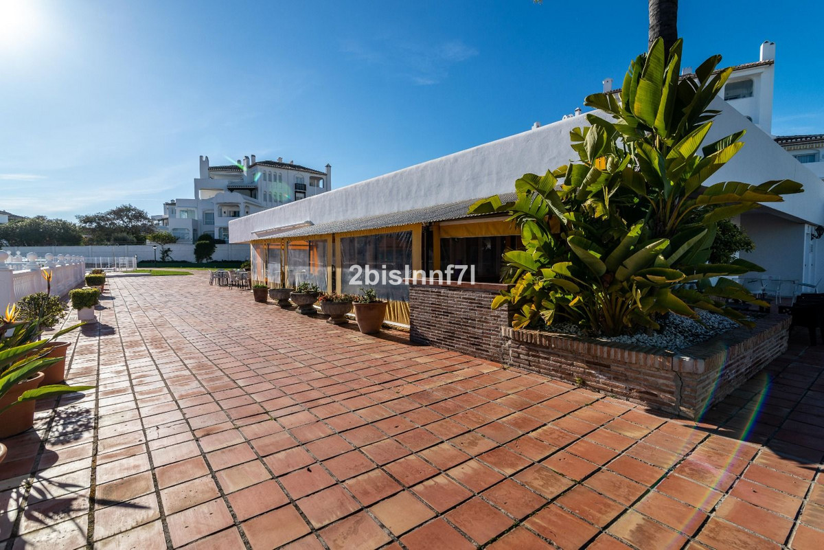 Appartement te koop in Elviria | 3 slaapkamers H5430472