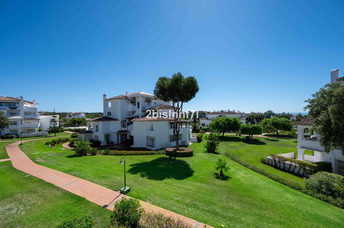 Appartement te koop in Elviria | 3 slaapkamers H5430472