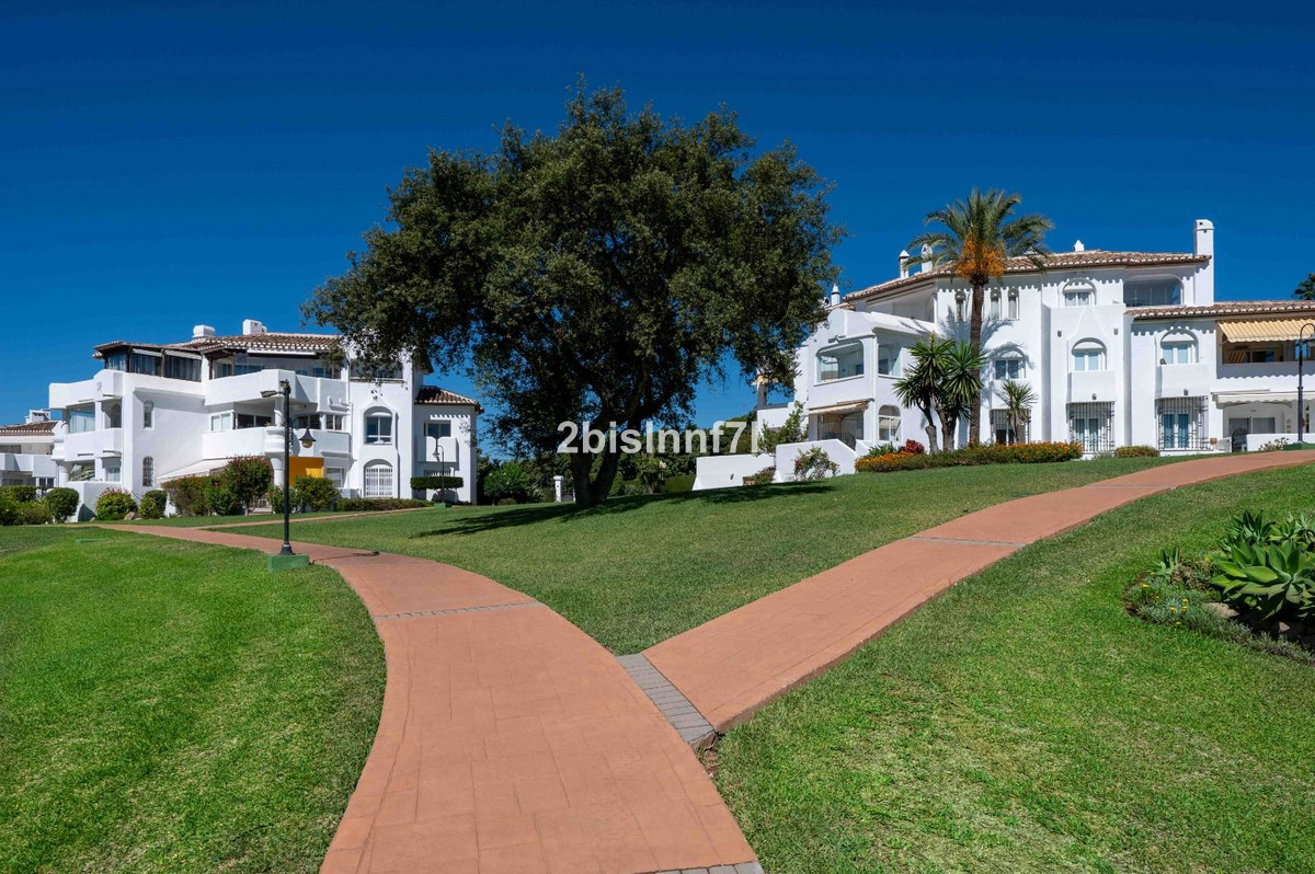 Appartement te koop in Elviria | 3 slaapkamers H5430472
