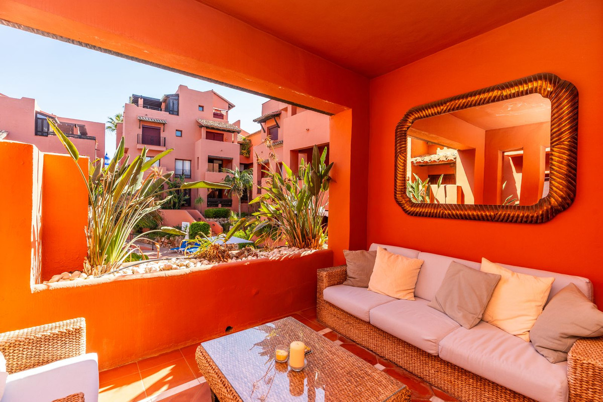 Appartement te koop in Elviria | 3 slaapkamers H5433295