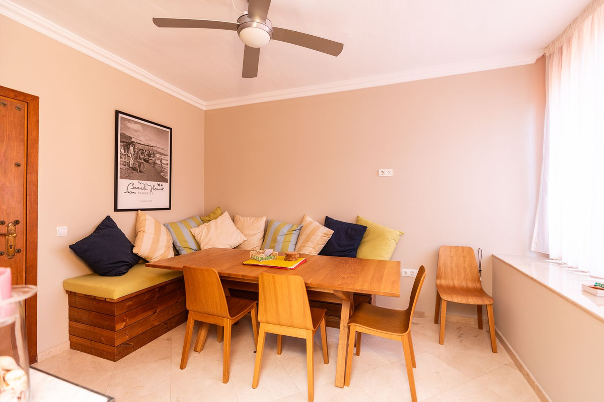 Appartement te koop in Elviria | 3 slaapkamers H5433295
