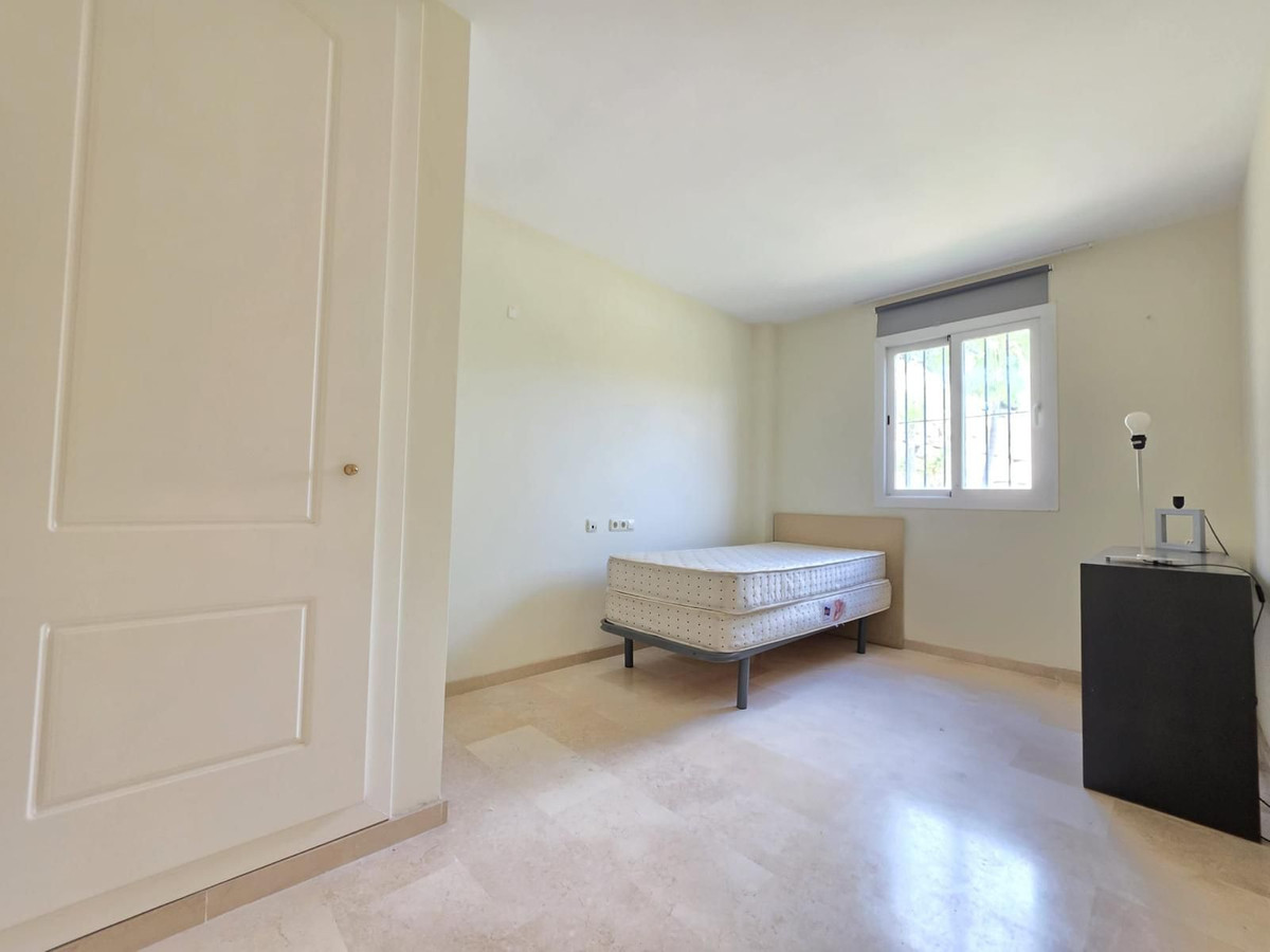 Appartement te koop in Elviria | 3 slaapkamers H5433901