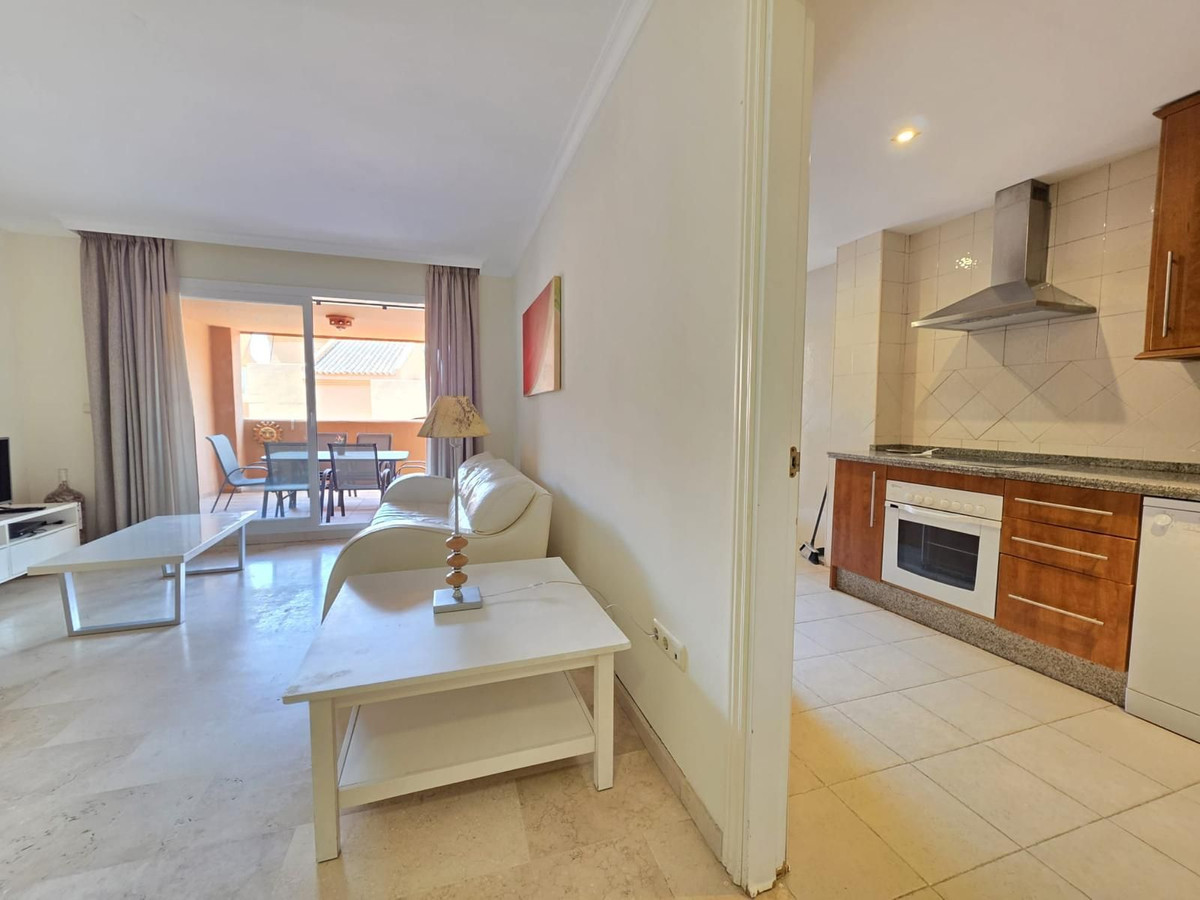 Appartement te koop in Elviria | 3 slaapkamers H5433901