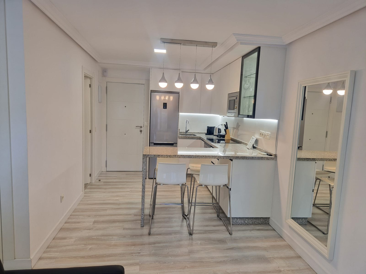 Appartement te koop in Elviria | 1 slaapkamers H5434180