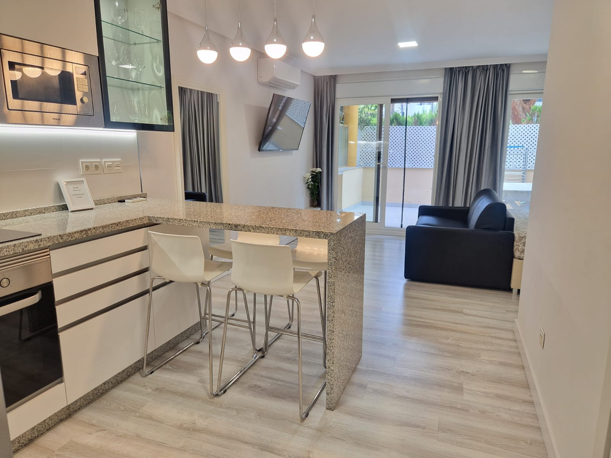 Appartement te koop in Elviria | 1 slaapkamers H5434180