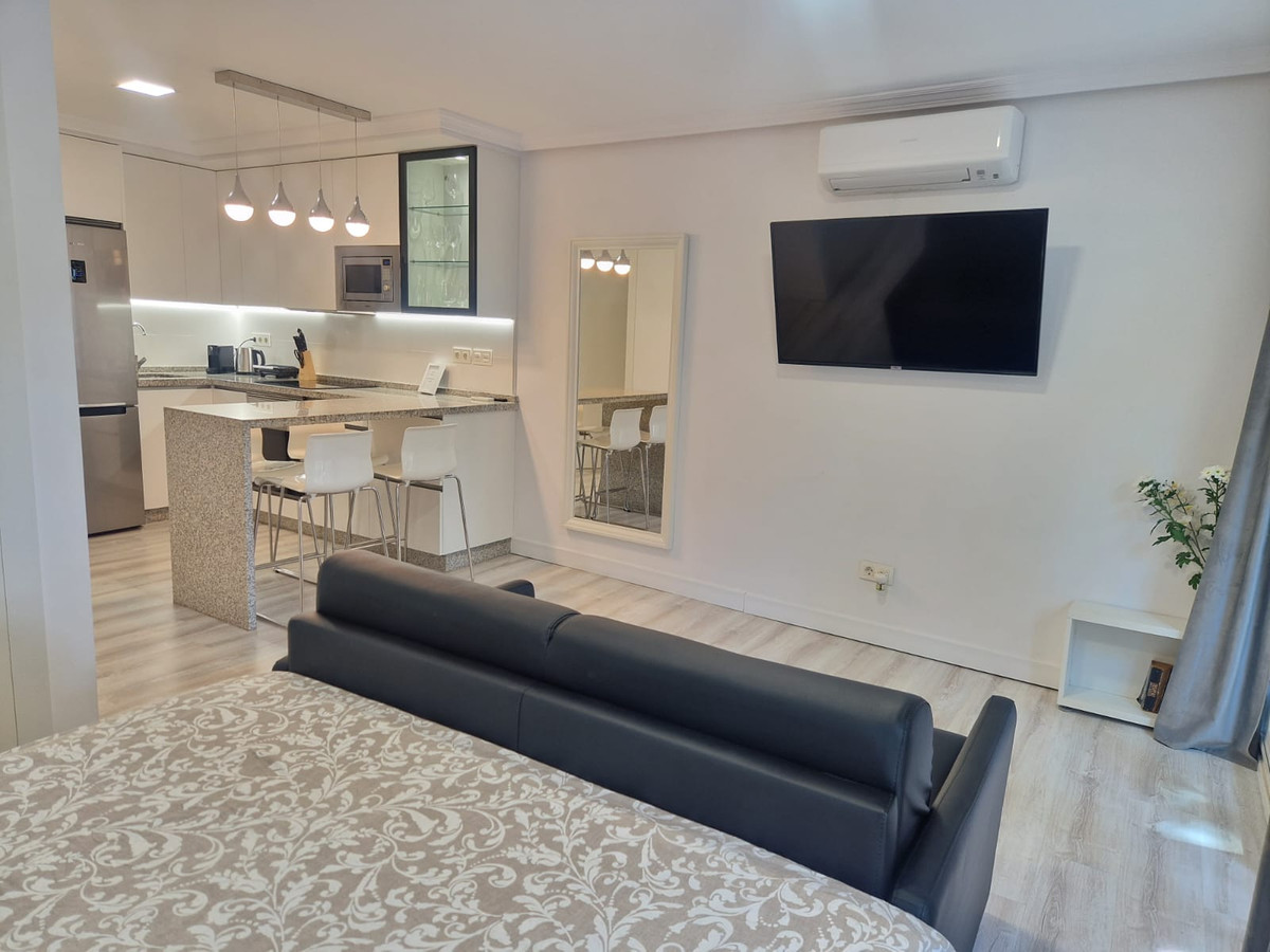 Appartement te koop in Elviria | 1 slaapkamers H5434180