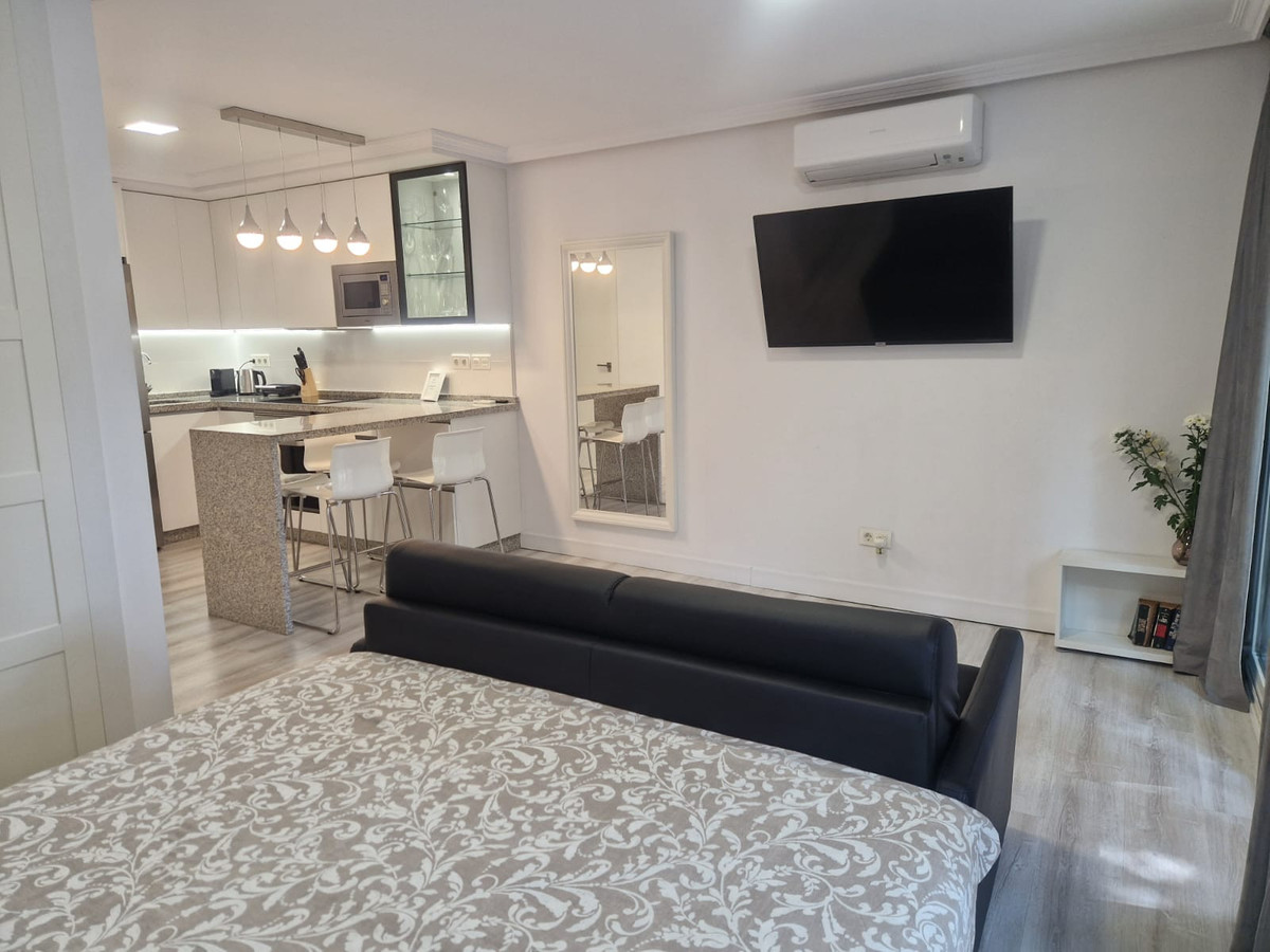 Appartement te koop in Elviria | 1 slaapkamers H5434180