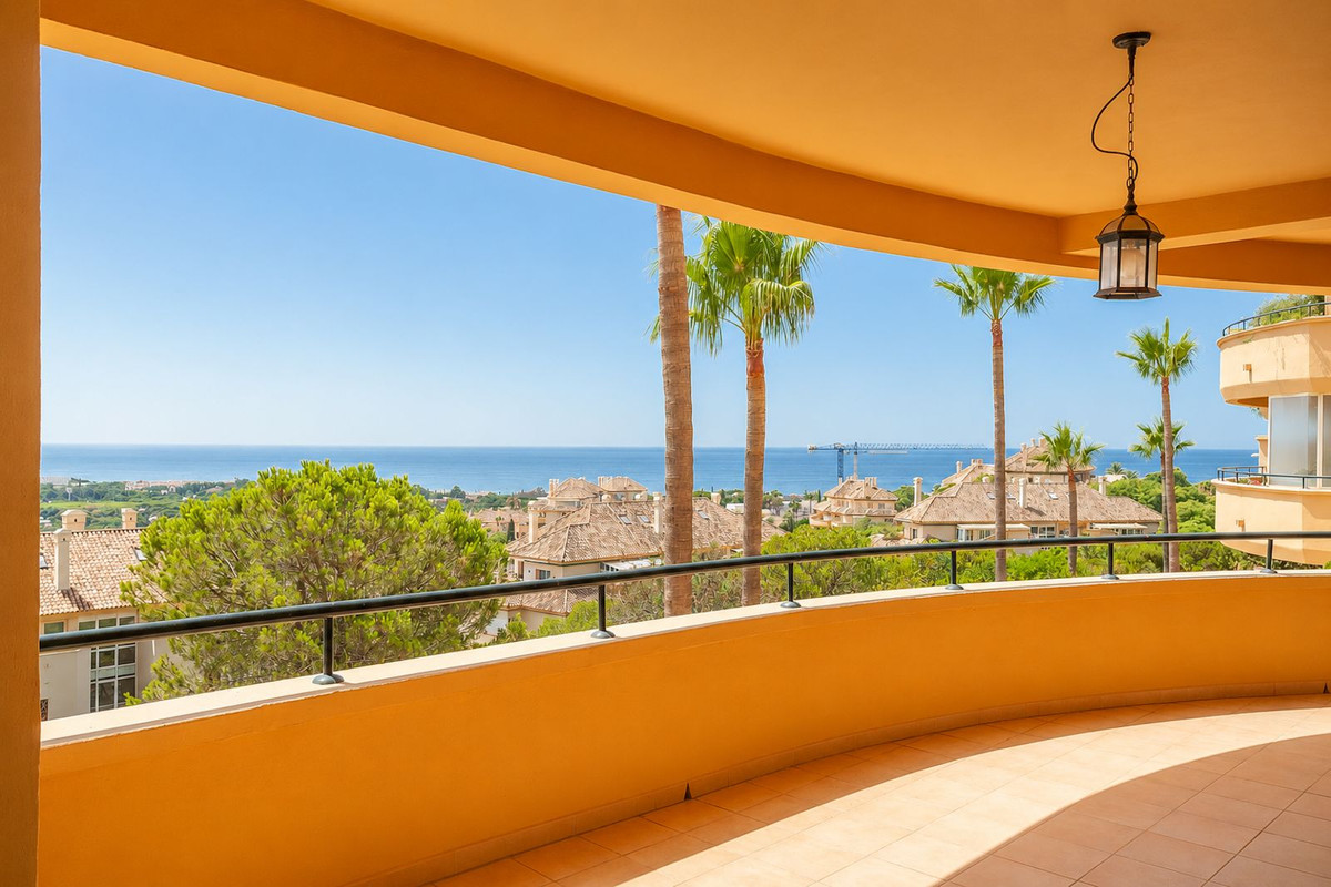 Appartement te koop in Elviria | 3 slaapkamers H5438512