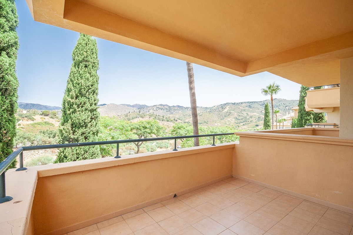 Appartement te koop in Elviria | 3 slaapkamers H5438512