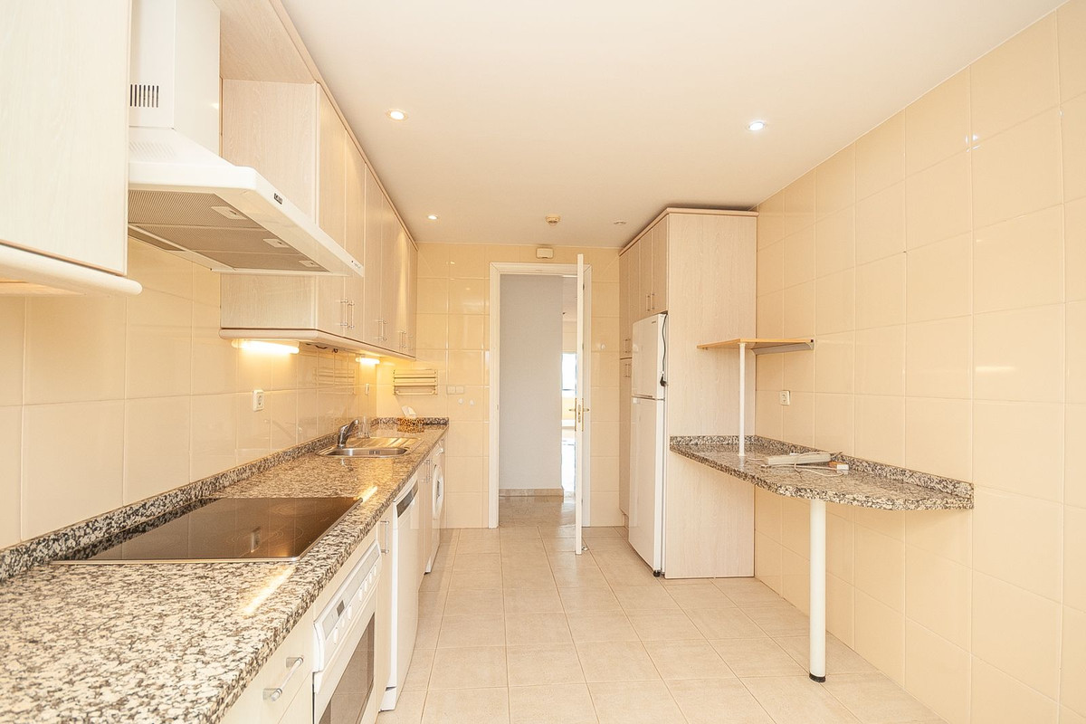 Appartement te koop in Elviria | 3 slaapkamers H5438512