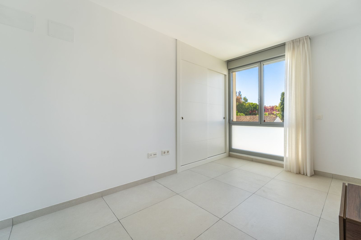Property main view 33