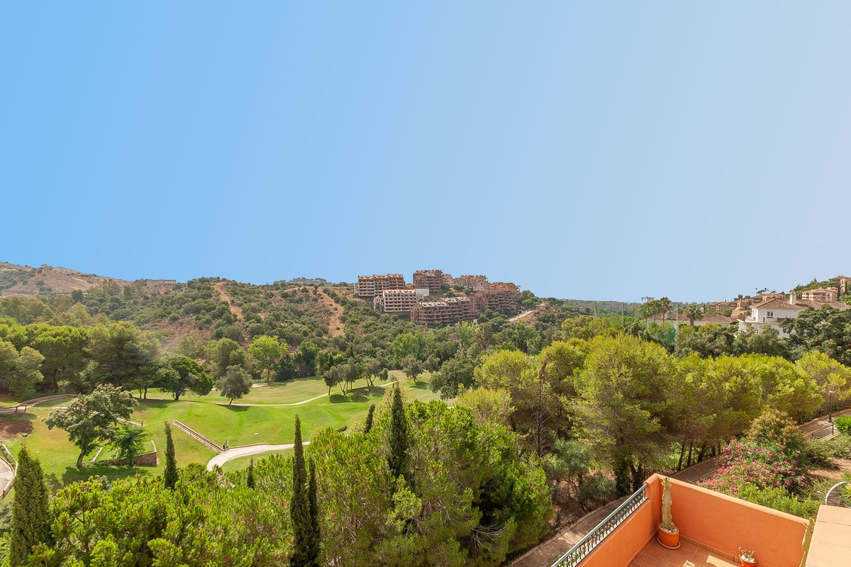 Penthouse Duplex te koop in Elviria | 3 slaapkamers H5441302