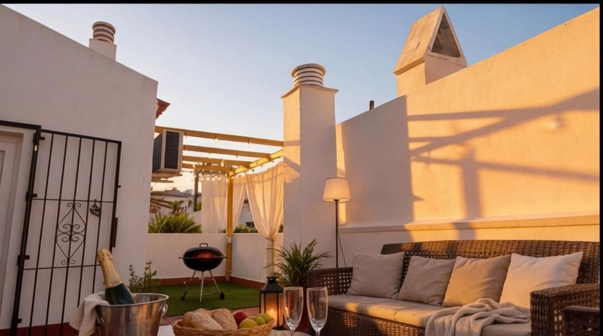 Penthouse te koop in Elviria | 3 slaapkamers H5445343