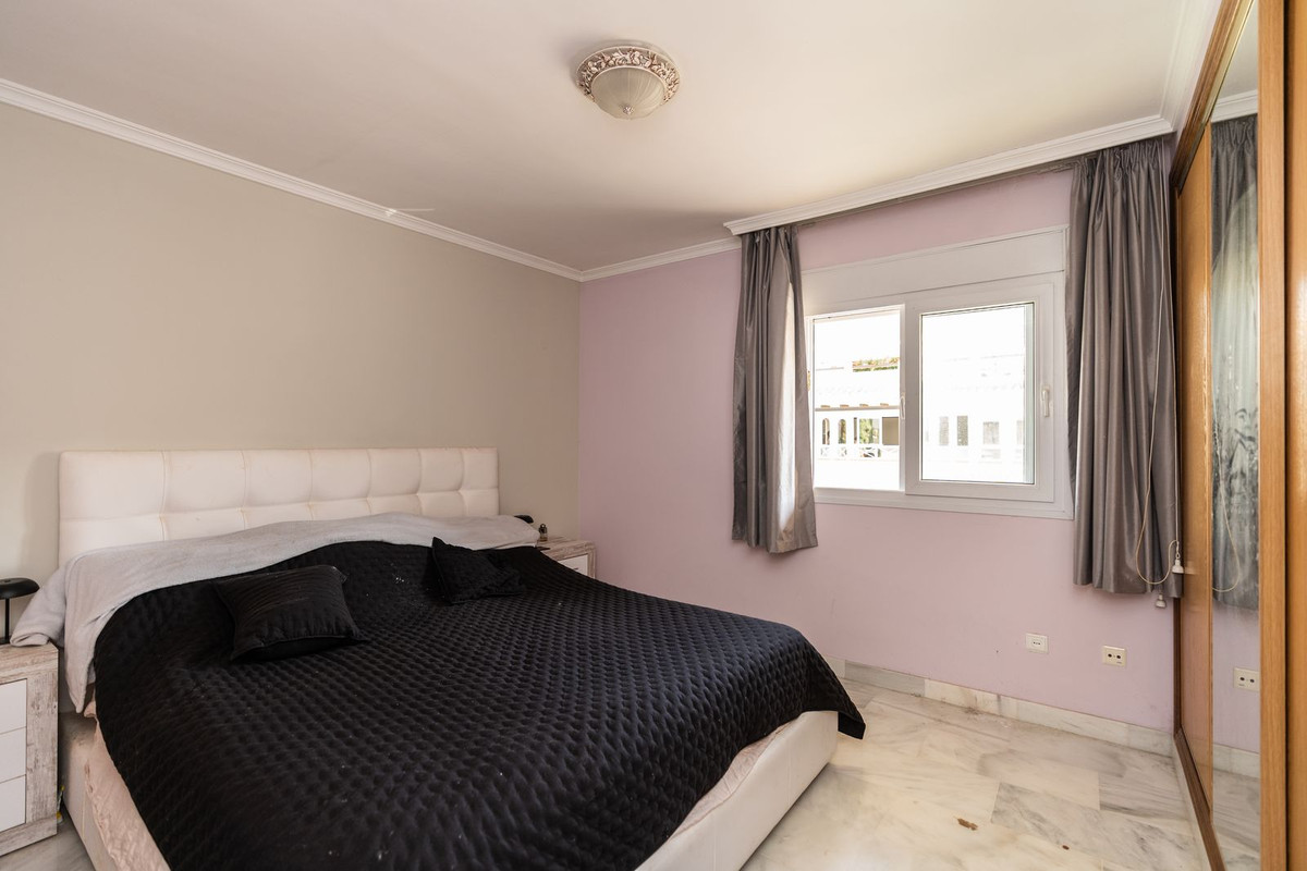 Appartement te koop in Elviria | 2 slaapkamers H5448259
