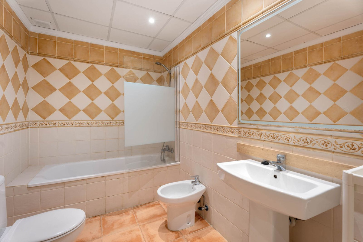 Appartement te koop in Elviria | 3 slaapkamers H5449174