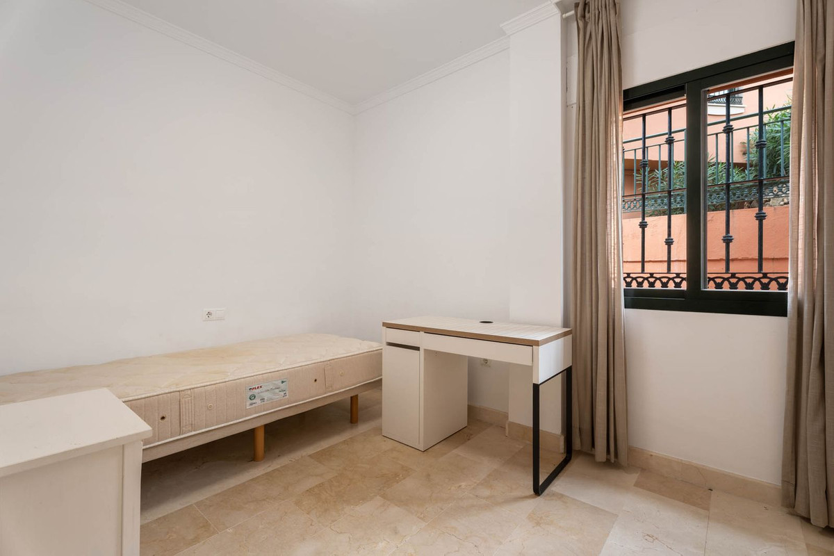 Appartement te koop in Elviria | 3 slaapkamers H5449174
