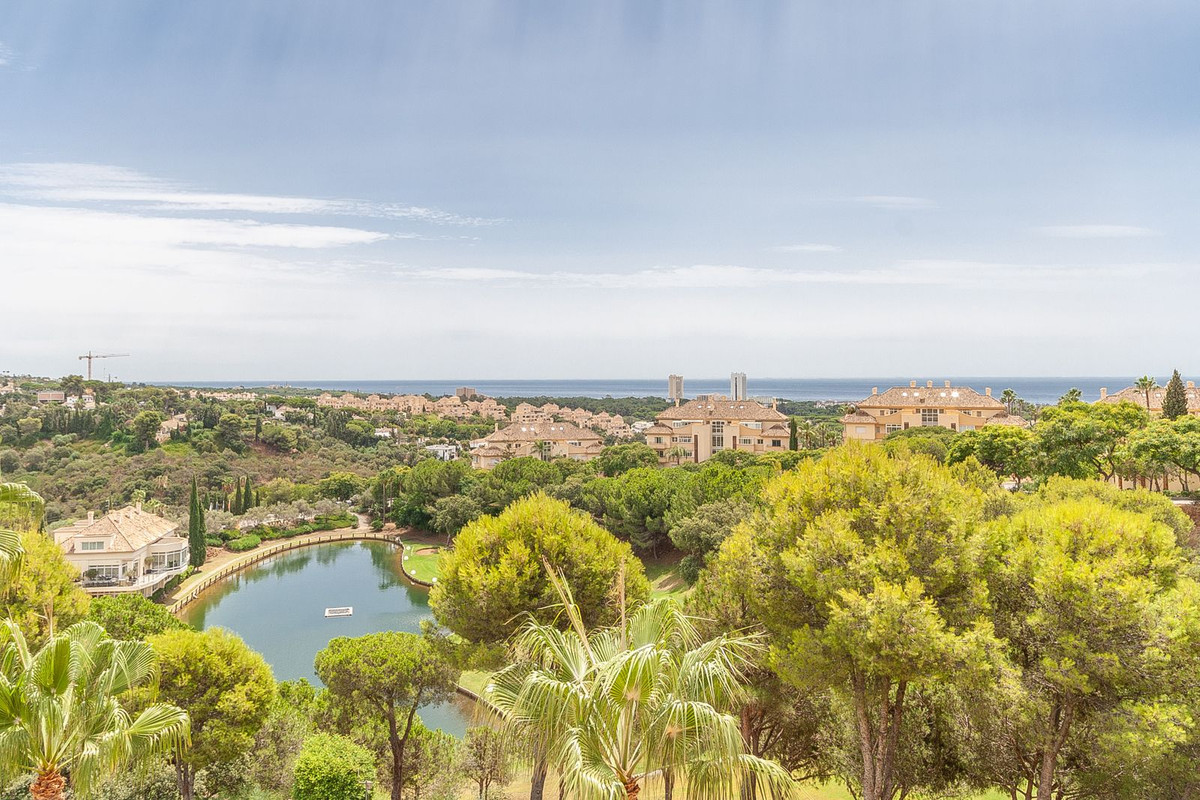 Penthouse Duplex te koop in Elviria | 3 slaapkamers H5452276