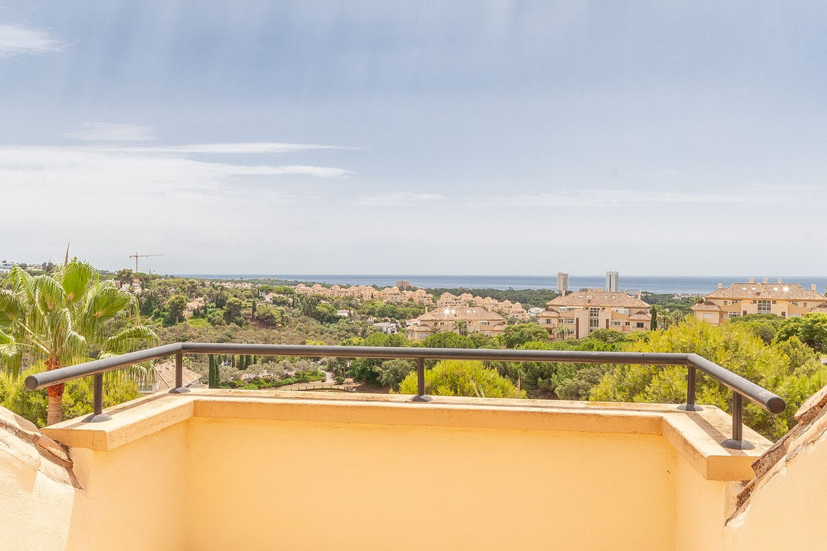 Penthouse Duplex te koop in Elviria | 3 slaapkamers H5452276