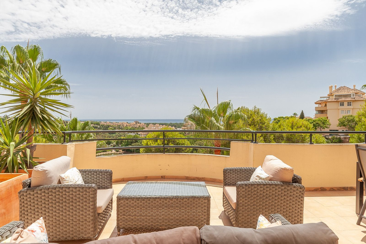 Penthouse Duplex te koop in Elviria | 3 slaapkamers H5452276