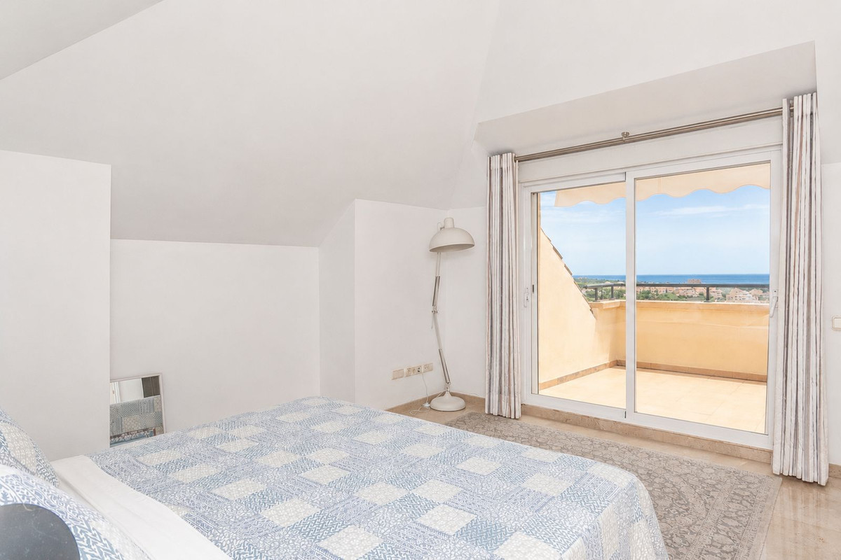 Penthouse Duplex te koop in Elviria | 3 slaapkamers H5452276