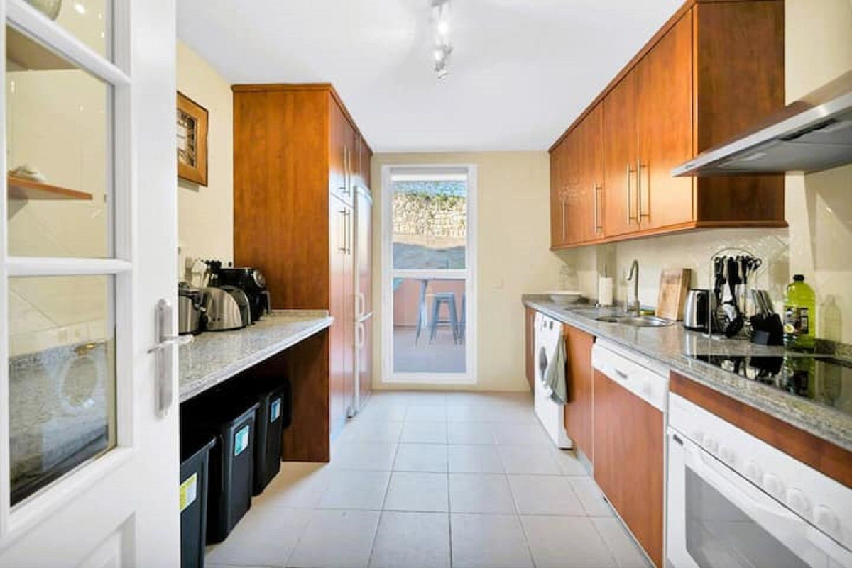 Appartement te koop in Elviria | 2 slaapkamers H5462719