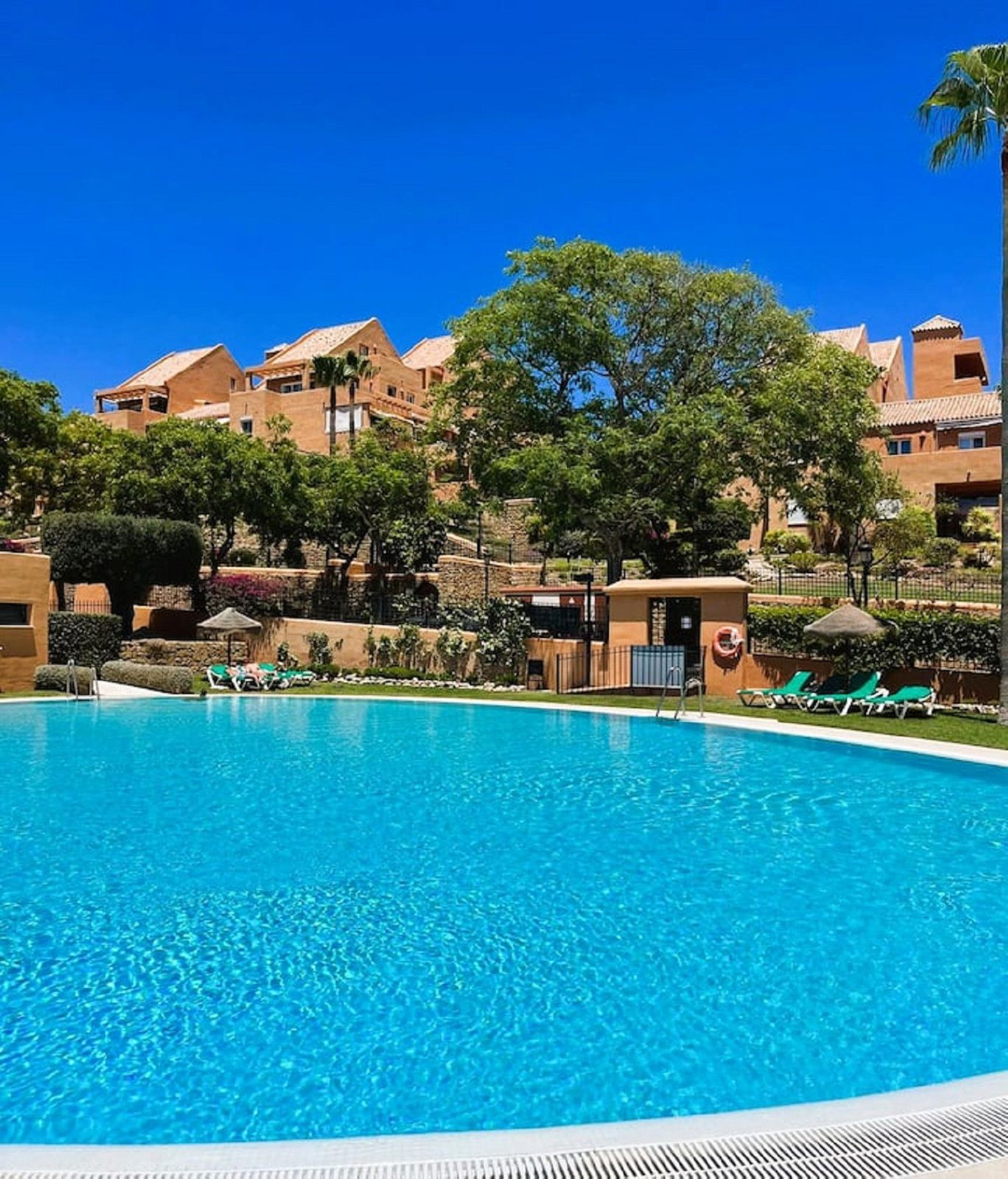 Appartement te koop in Elviria | 2 slaapkamers H5462719