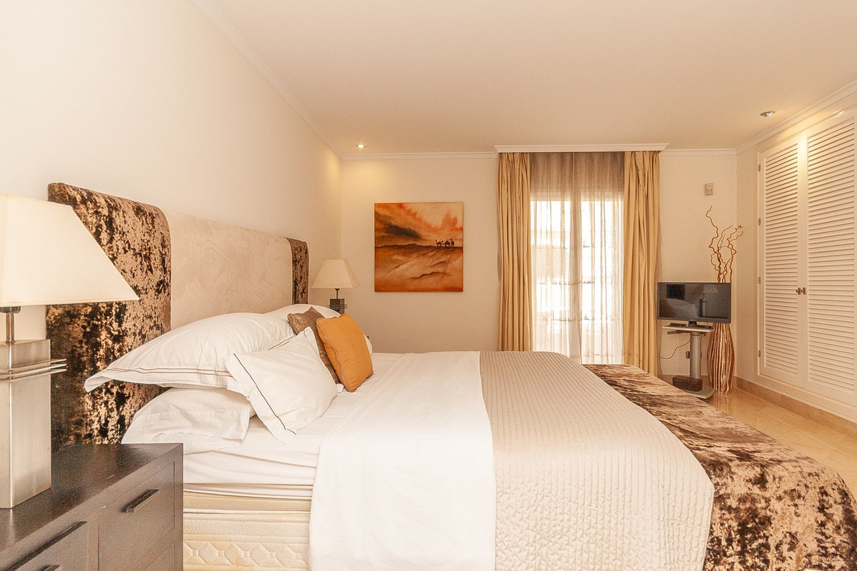 Appartement te koop in Elviria | 3 slaapkamers H5469511