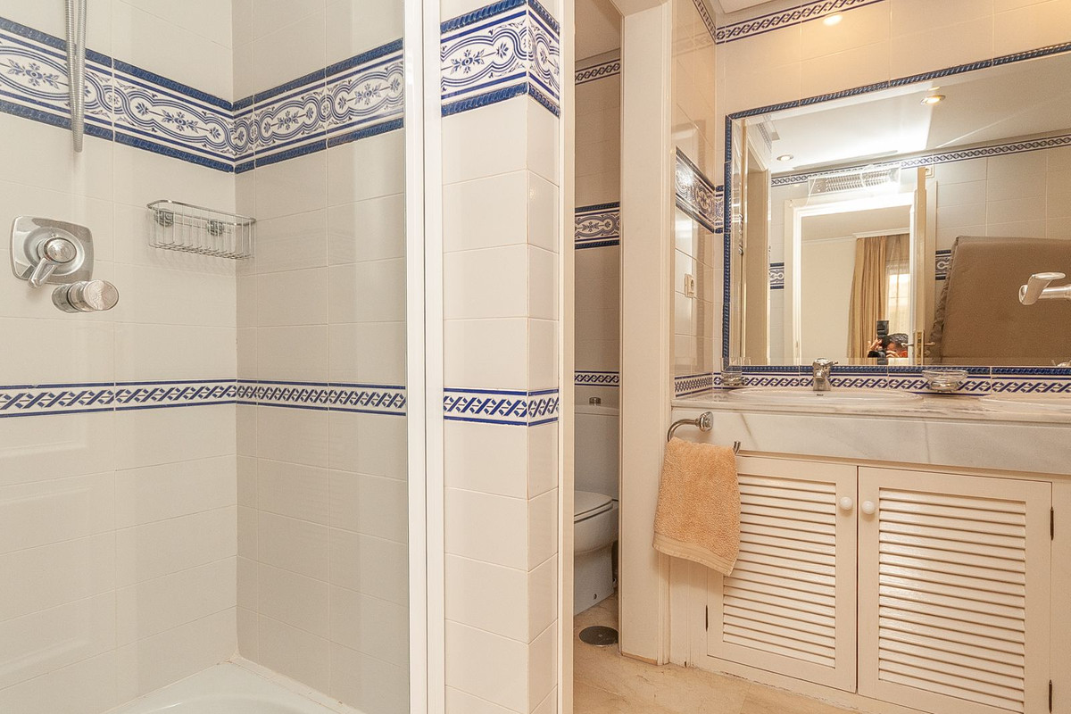 Appartement te koop in Elviria | 3 slaapkamers H5469511