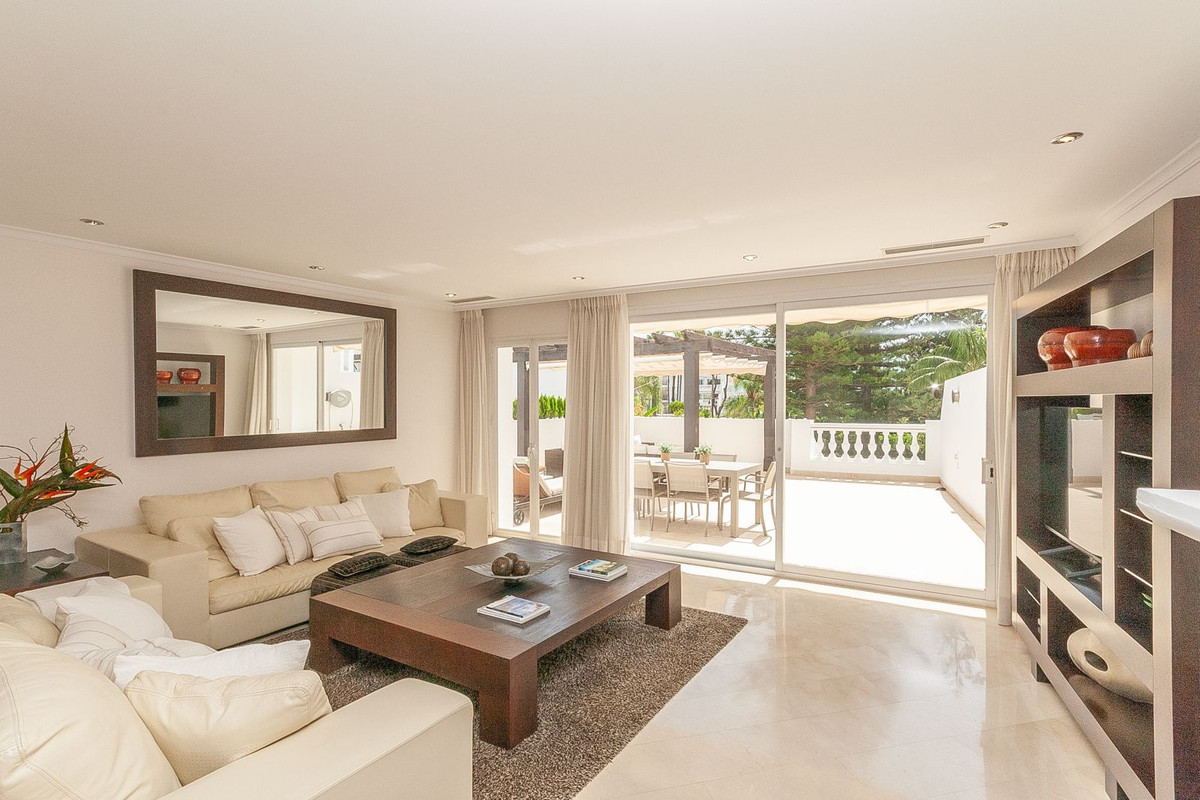 Appartement te koop in Elviria | 3 slaapkamers H5469511
