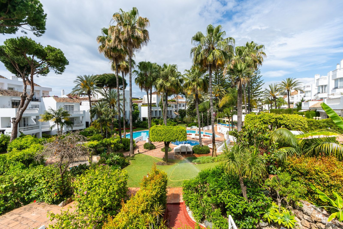 Appartement te koop in Elviria | 3 slaapkamers H5472973