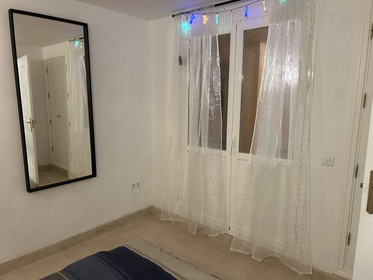 Appartement te koop in Elviria | 2 slaapkamers H5477281
