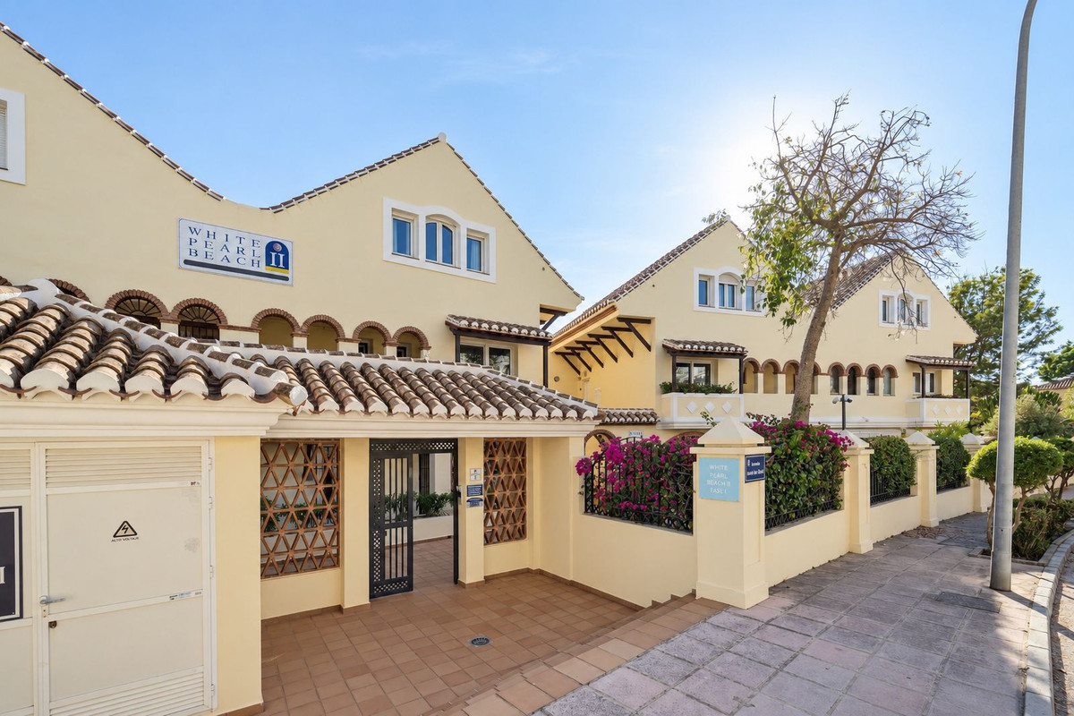 Appartement te koop in Elviria | 2 slaapkamers H5482717