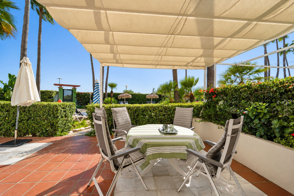 Appartement te koop in Elviria | 2 slaapkamers H5482717
