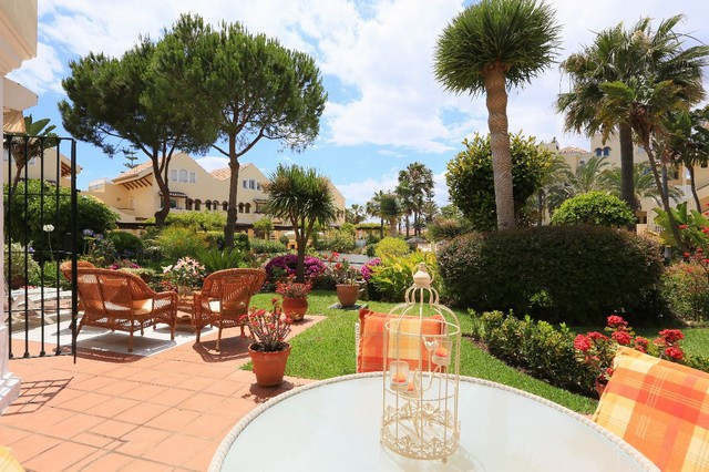 Appartement te koop in Elviria | 2 slaapkamers H5483590