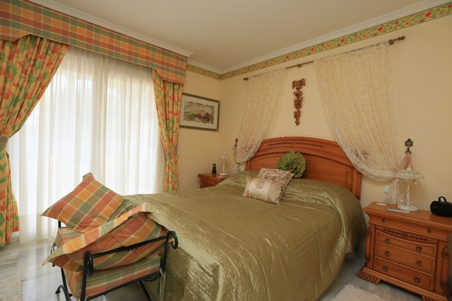 Appartement te koop in Elviria | 2 slaapkamers H5483590