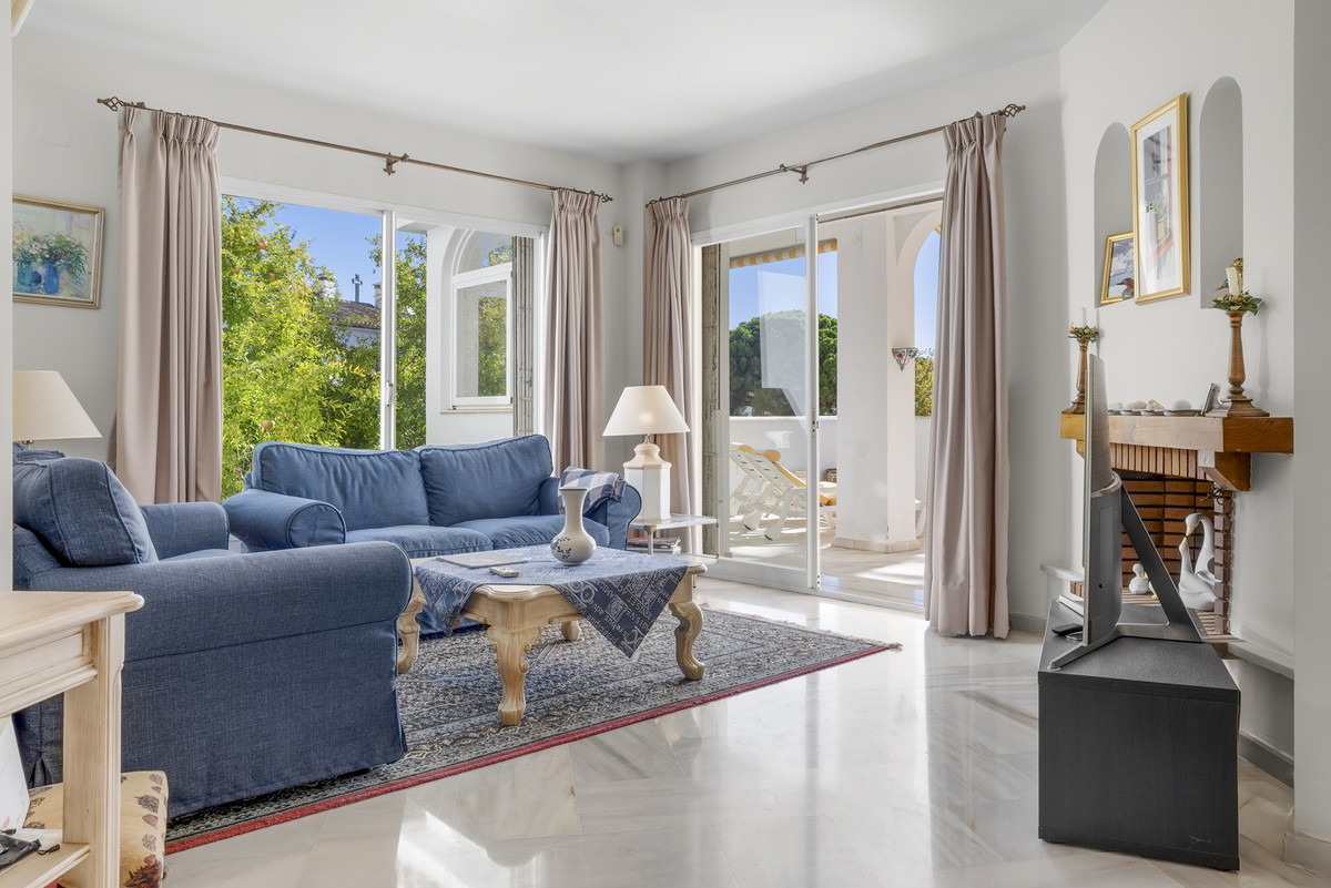 Appartement te koop in Elviria | 3 slaapkamers H5488036