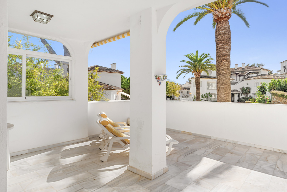 Appartement te koop in Elviria | 3 slaapkamers H5488036