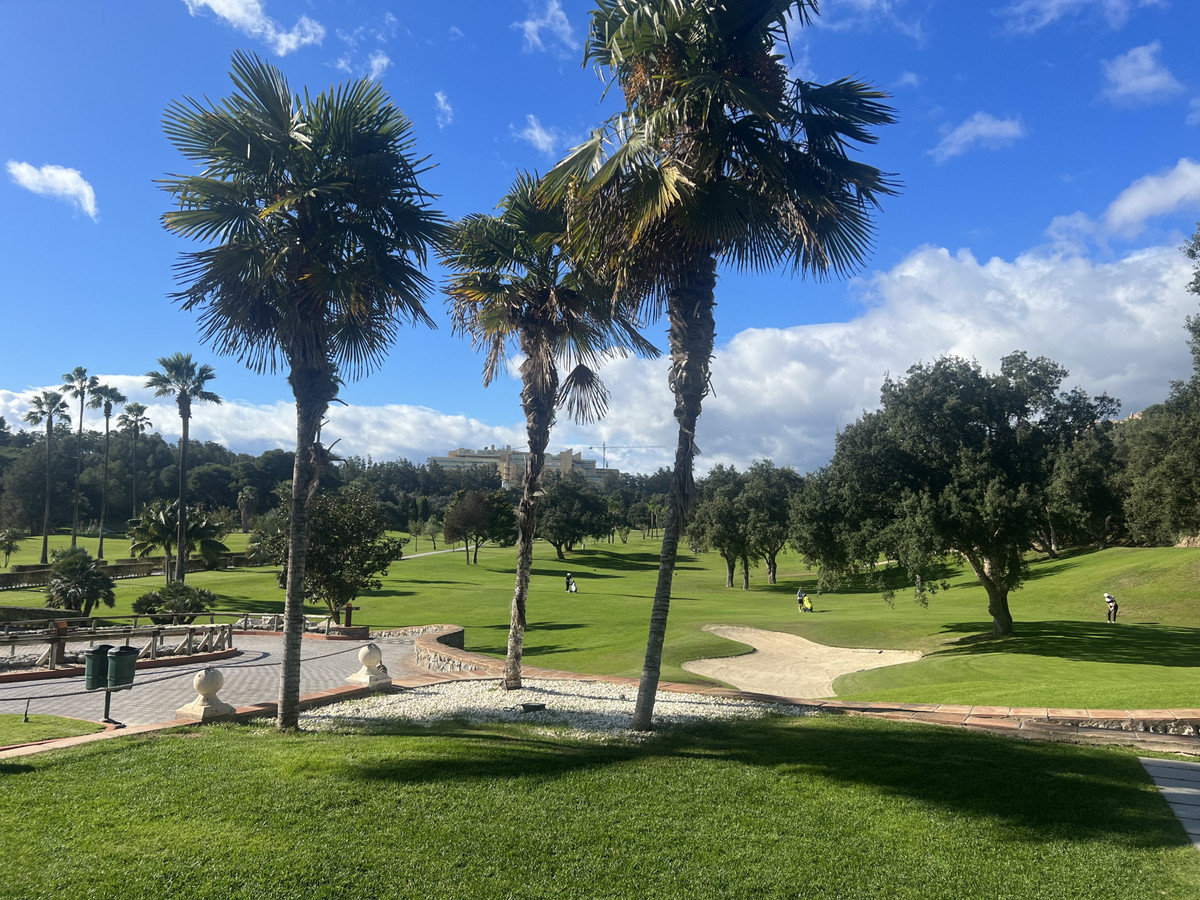Appartement te koop in Elviria | 3 slaapkamers H5488036